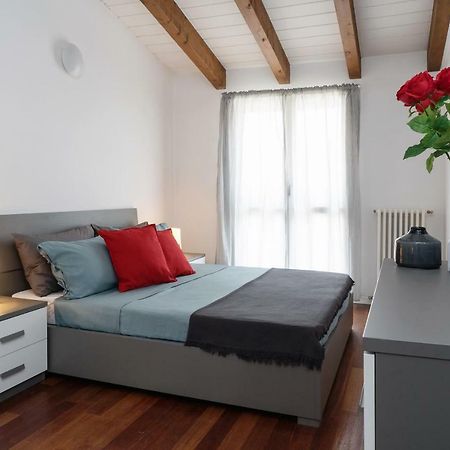 Large Apartment In Milan Center Extérieur photo