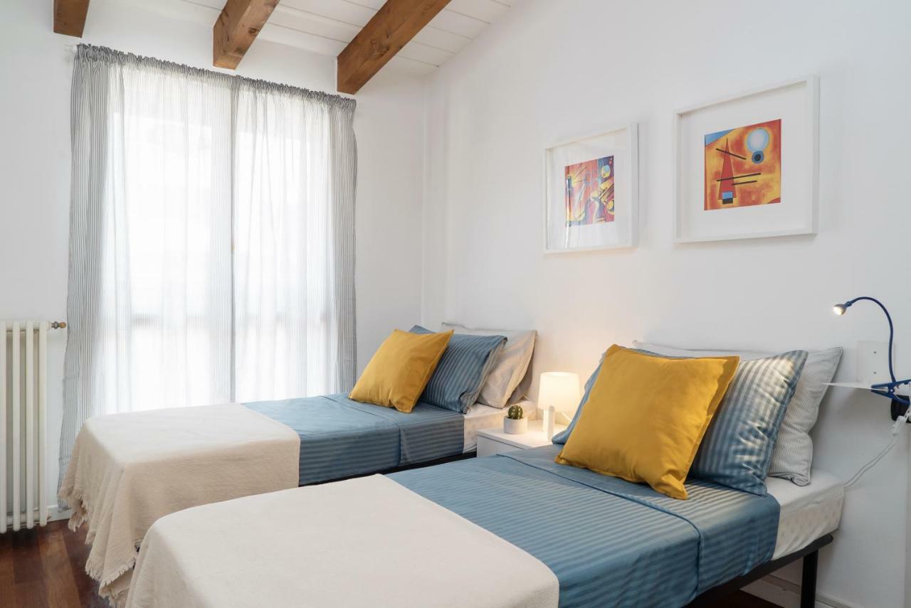 Large Apartment In Milan Center Extérieur photo