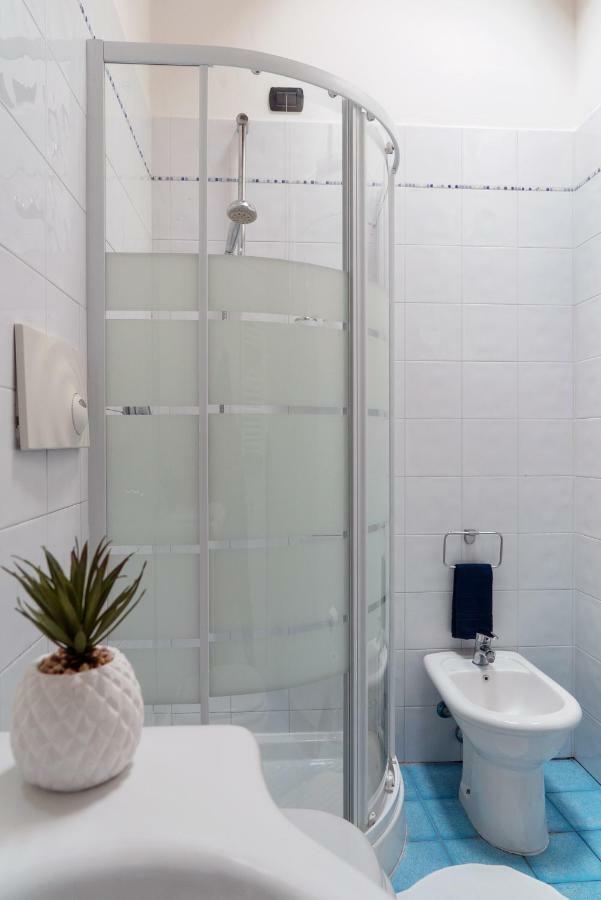 Large Apartment In Milan Center Extérieur photo